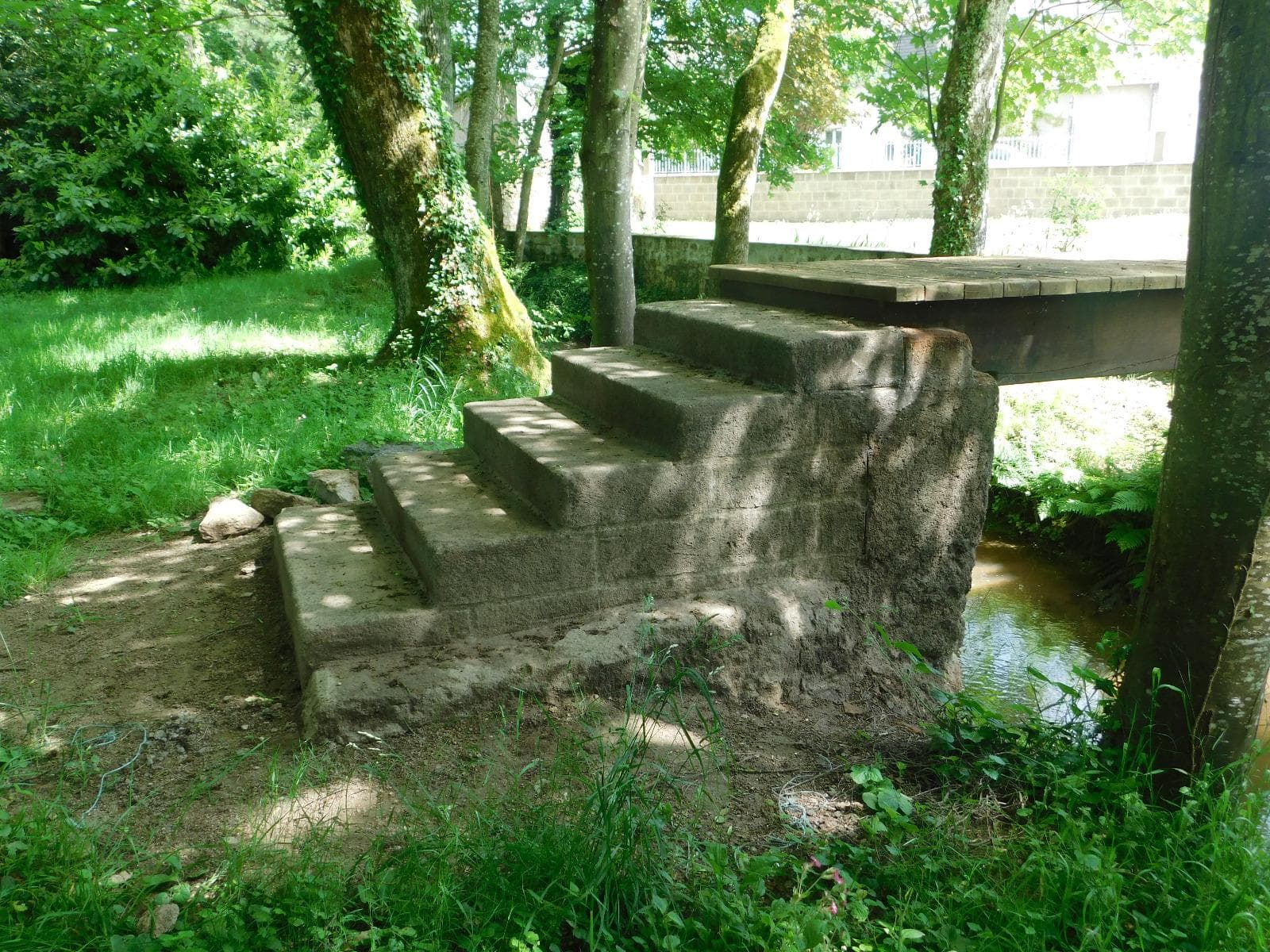 Maintenance detail 3